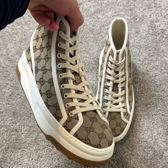 Gucci Mens Brown Monogram High-Top Sneakers - Picture 1 of 10